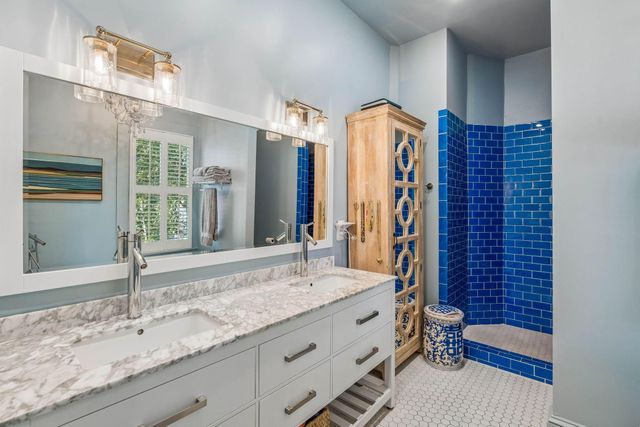 67 Warren Street, Charleston, SC 29403