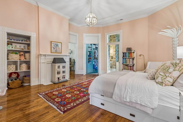 67 Warren Street, Charleston, SC 29403