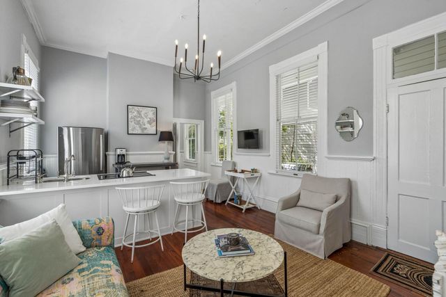 67 Warren Street, Charleston, SC 29403