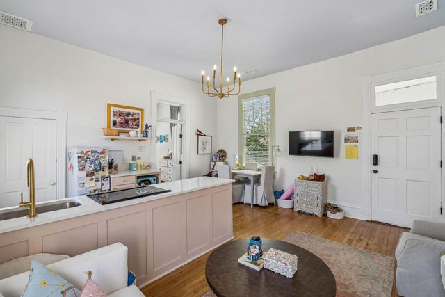 67 Warren Street, Charleston, SC 29403