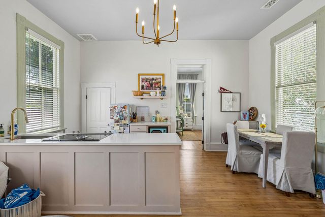 67 Warren Street, Charleston, SC 29403