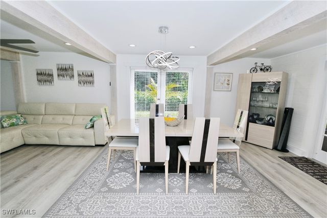 2061 Santa Barbara BLVD, Naples, FL 34116