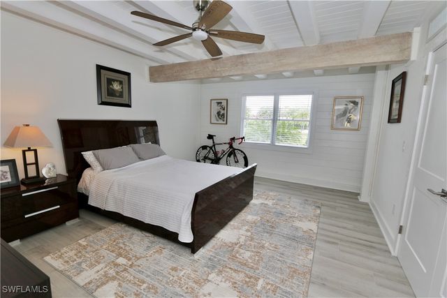 2061 Santa Barbara BLVD, Naples, FL 34116