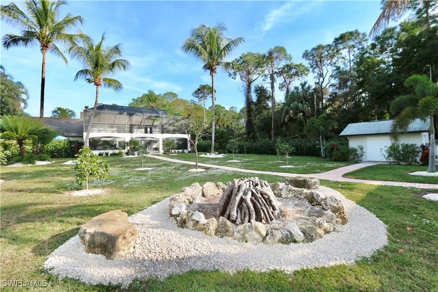 2061 Santa Barbara BLVD, Naples, FL 34116