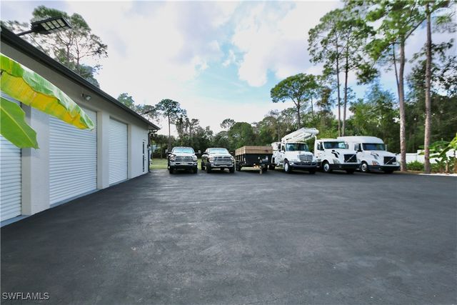 2061 Santa Barbara BLVD, Naples, FL 34116