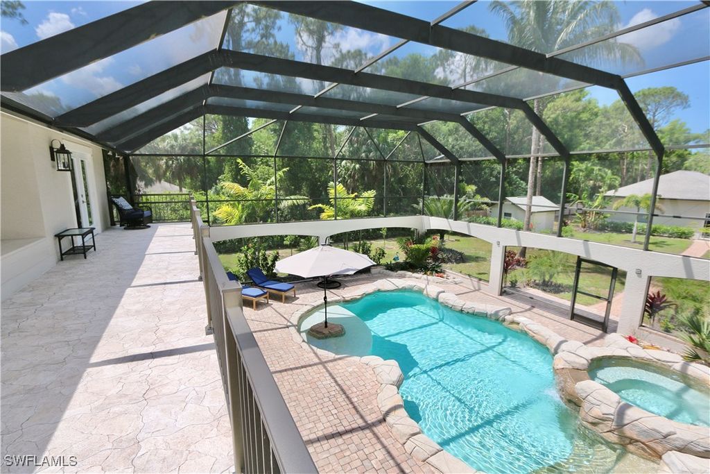 2061 Santa Barbara BLVD, Naples, FL 34116