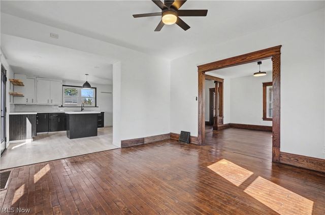 2775 S Bandy Road, Alliance, OH 44601