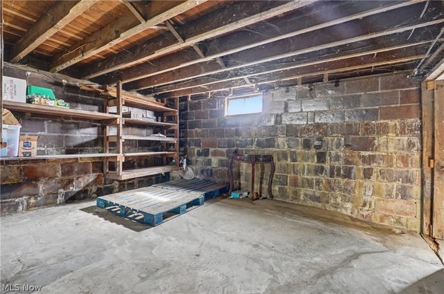 2775 S Bandy Road, Alliance, OH 44601