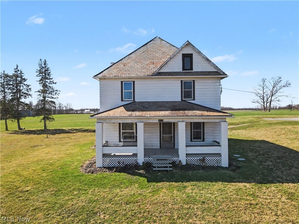 2775 S Bandy Road, Alliance, OH 44601