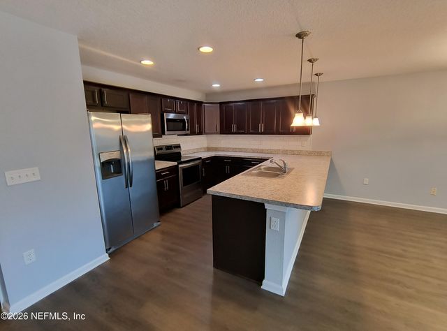 1211 SARAHS LANDING Drive, Jacksonville, FL 32221