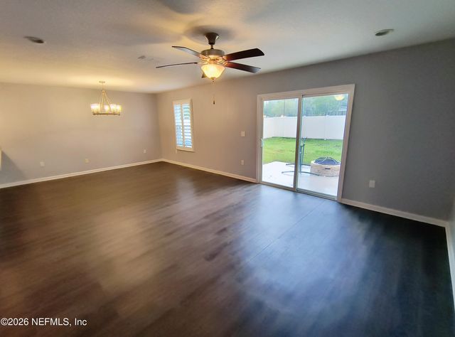 1211 SARAHS LANDING Drive, Jacksonville, FL 32221