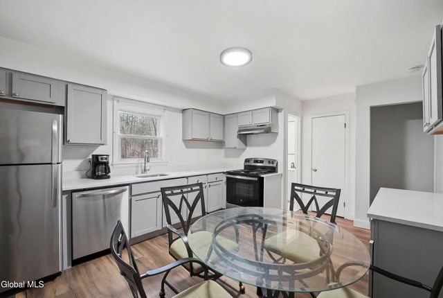 17-19 Henry Street, Guilderland, NY 12203