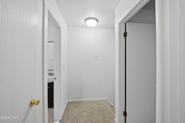 17-19 Henry Street, Guilderland, NY 12203