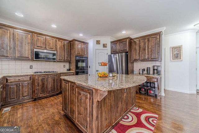 1859 Alcovy Shoals Bluff, Lawrenceville, GA 30045