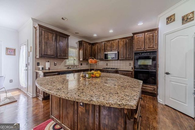 1859 Alcovy Shoals Bluff, Lawrenceville, GA 30045