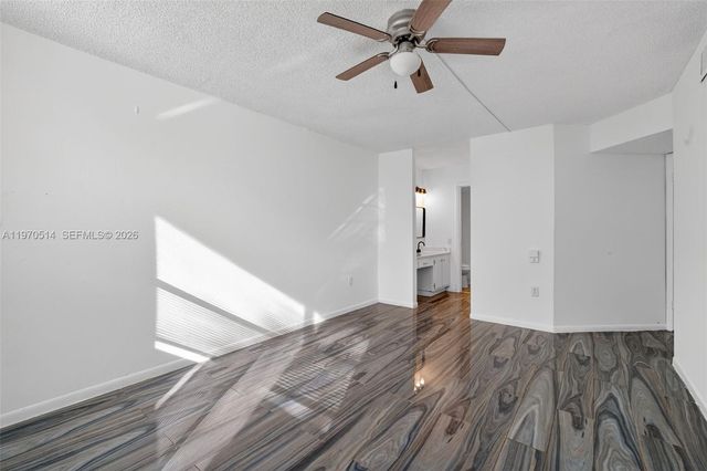 9091 Lime Bay Boulevard 107, Tamarac, FL 33321