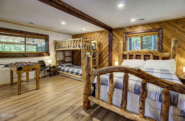 1125 Tanrac Trail, Gatlinburg, TN 37738