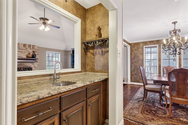 7418 Bourget Dr, Corpus Christi, TX 78413