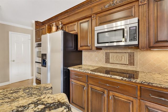 7418 Bourget Dr, Corpus Christi, TX 78413