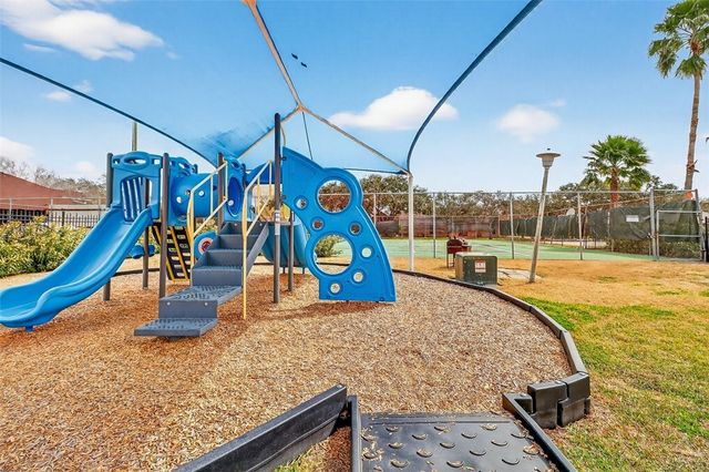 7418 Bourget Dr, Corpus Christi, TX 78413