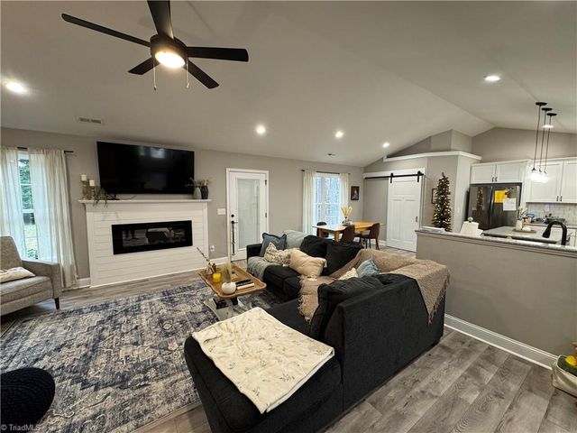 1029 Lee Acres Drive, Walnut Cove, NC 27052