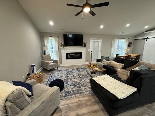 1029 Lee Acres Drive, Walnut Cove, NC 27052