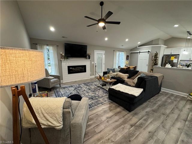 1029 Lee Acres Drive, Walnut Cove, NC 27052