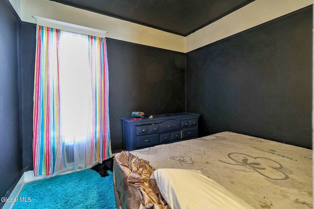 1235 Crane Street, Schenectady, NY 12303