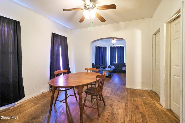 1235 Crane Street, Schenectady, NY 12303