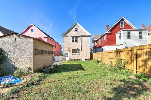 1235 Crane Street, Schenectady, NY 12303