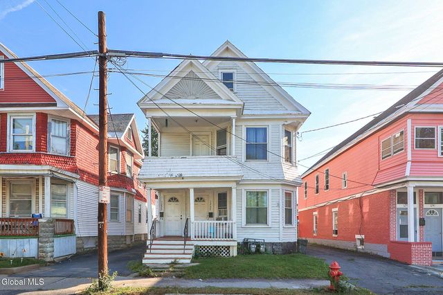 1235 Crane Street, Schenectady, NY 12303