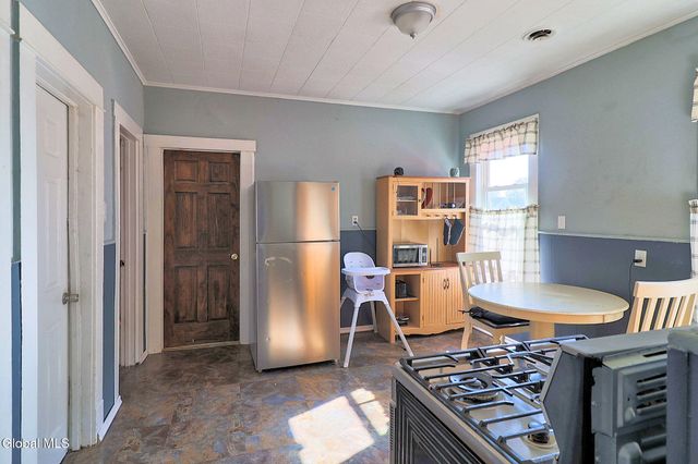 1235 Crane Street, Schenectady, NY 12303