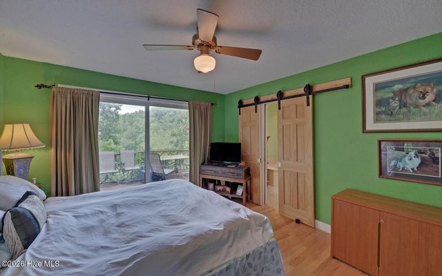 475 Rivercane Road, Brasstown, NC 28902