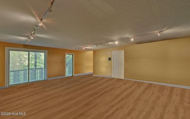 475 Rivercane Road, Brasstown, NC 28902