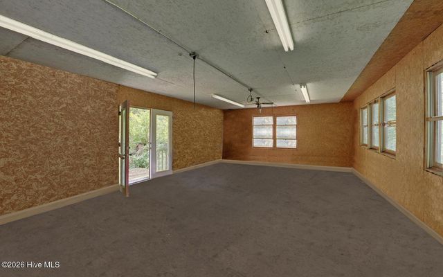 475 Rivercane Road, Brasstown, NC 28902