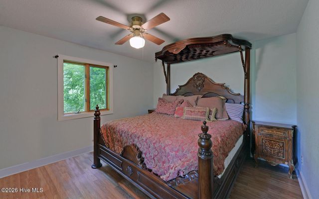 475 Rivercane Road, Brasstown, NC 28902