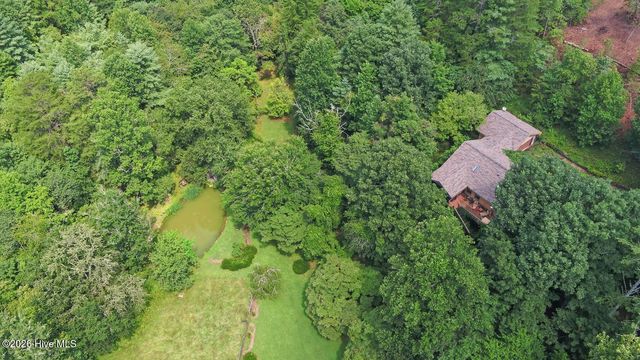 475 Rivercane Road, Brasstown, NC 28902