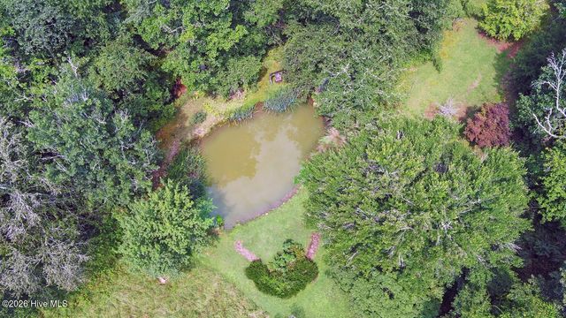 475 Rivercane Road, Brasstown, NC 28902