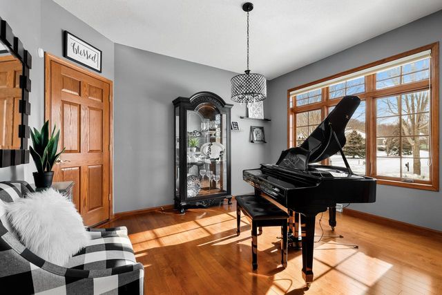 2111 Clearwater DRIVE, Onalaska, WI 54650