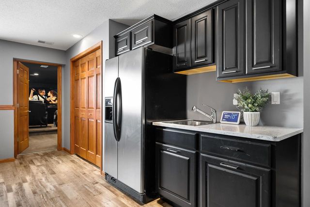 2111 Clearwater DRIVE, Onalaska, WI 54650