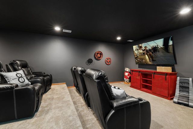 2111 Clearwater DRIVE, Onalaska, WI 54650