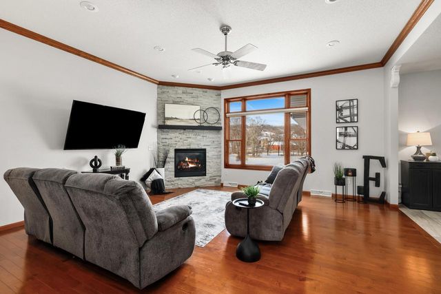 2111 Clearwater DRIVE, Onalaska, WI 54650