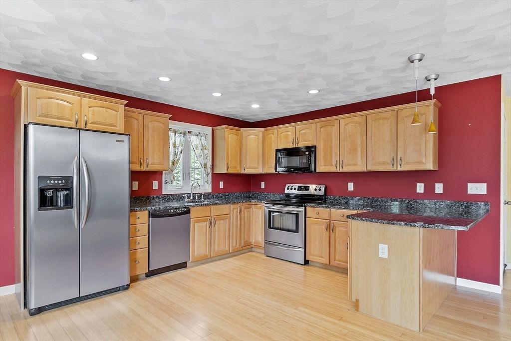 5 Hoover 2, Beverly, MA 01915