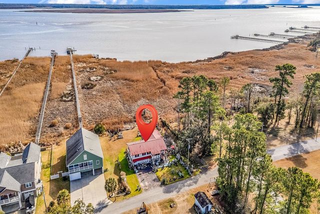 2023 Asbury St., Georgetown, SC 29440