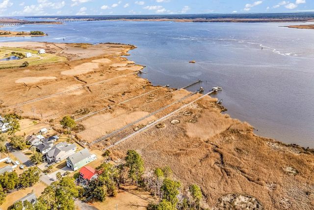 2023 Asbury St., Georgetown, SC 29440