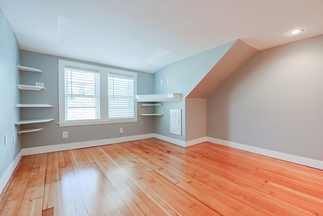 27-29 Brookvale St, Boston, MA 02124