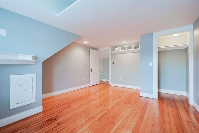 27-29 Brookvale St, Boston, MA 02124