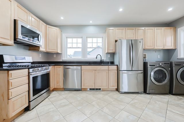 27-29 Brookvale St, Boston, MA 02124