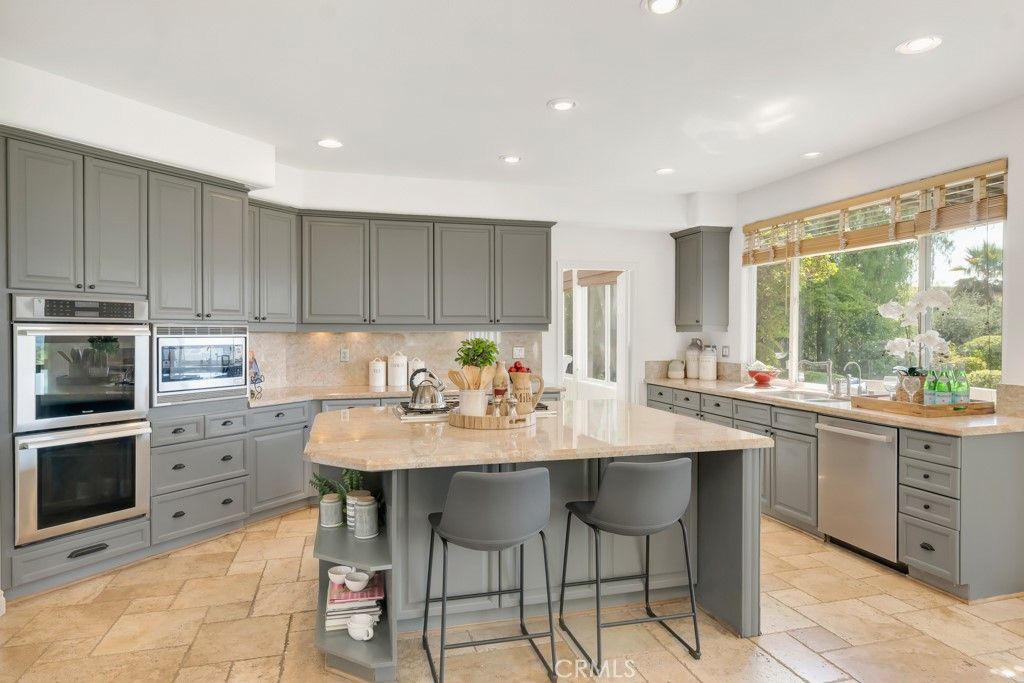 Image 17 of property listing at 3924 Davids, Agoura Hills, CA 91301