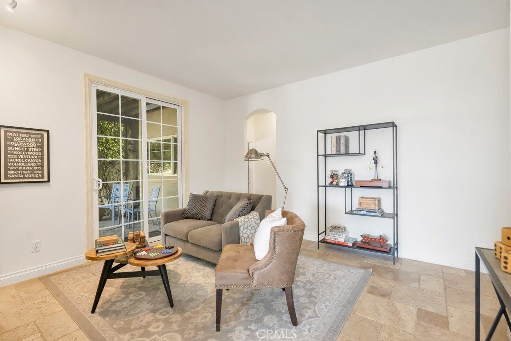 Image 24 of property listing at 3924 Davids, Agoura Hills, CA 91301